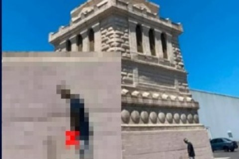 Dentista de Lajeado que urinou na estátua da Havan tem pedido de R$ 200 mil negado pelo TJSC