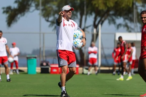 Inter recebe o Palmeiras esta noite, no Beira-Rio