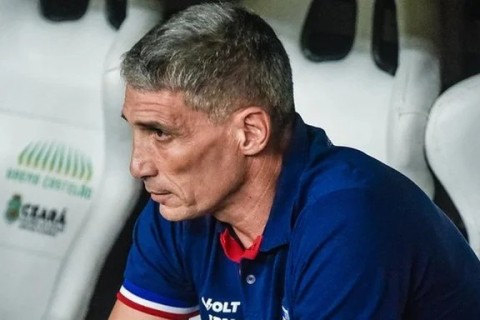 Juan Pablo Vojvoda é demitido do Fortaleza após quatro anos