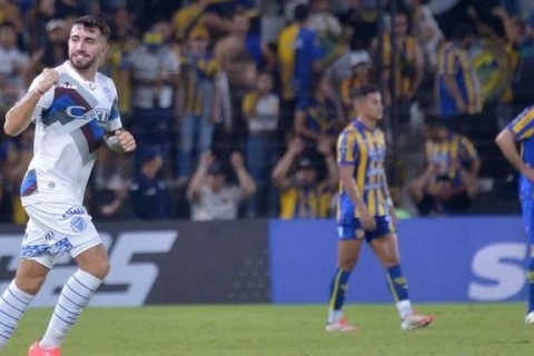 Godoy Cruz vence Sportivo Luqueño e lidera grupo do Grêmio na Sul-Americana