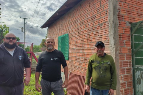 Famílias ficam mais de 28h sem luz e criticam demora da RGE