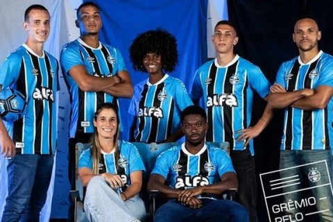 Grêmio lança camisa em homenagem aos torcedores para 2025