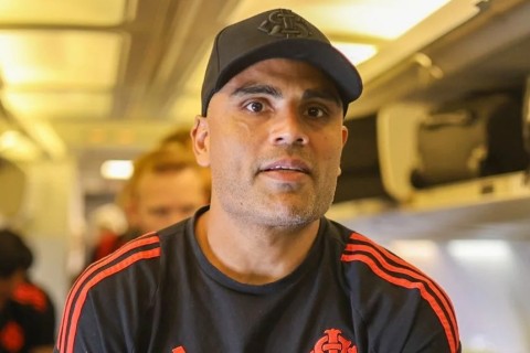 Inter chega a Guarulhos desfalcado e Abel prepara escalação cautelosa para enfrentar o São Paulo