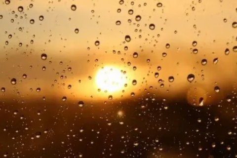 Segunda-feira de calor antecede chegada de temporais no RS
