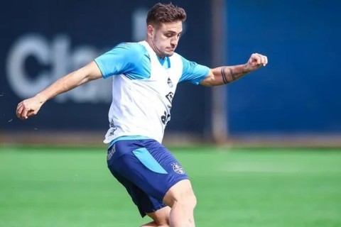 Grêmio terá nova improvisação na lateral direita