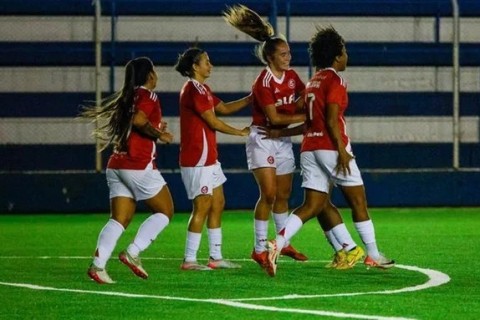 Inter vence o Instituto 3B e vai às oitavas de final da Copa do Brasil feminina