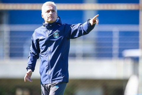 Grêmio: Luís Castro segue com a confiança da direção