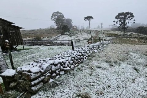 Neve no RS: o que causou o fenômeno e onde os flocos podem cair ainda hoje