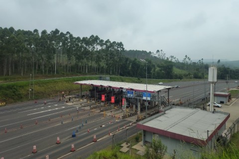 Pedágios da ViaSul podem subir R$ 0,84 com novo pacote de obras