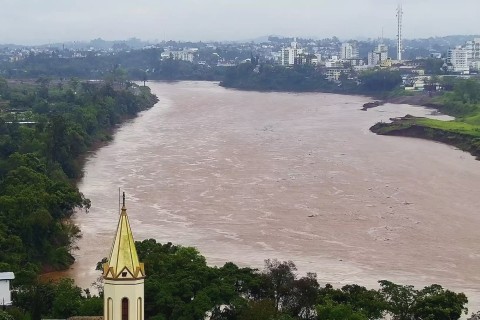 Serviço Geológico projeta inundação do Rio Taquari