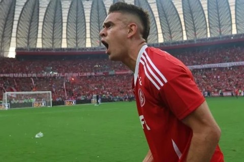 Borré treina e pode voltar ao time do Inter contra o Atlético-MG
