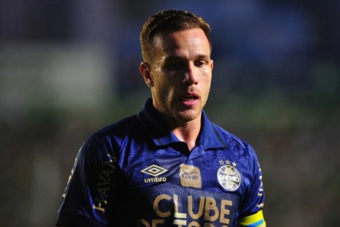 Arthur se despede do Grêmio: “Infelizmente, não conseguimos encontrar uma solução”