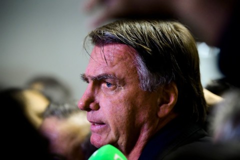 Bolsonaro nega quebra de regras e pede ao STF que esclareça proibição sobre entrevistas