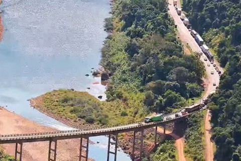 Obras na BR-386 causam lentidão e filas