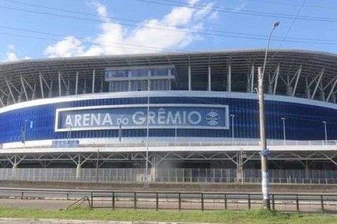 Grêmio atrasa salários dos jogadores após demora nos repasses de patrocinadora