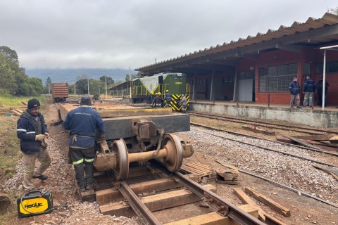 Recuperação da ferrovia entre Muçum e Vespasiano Corrêa chega a 40%