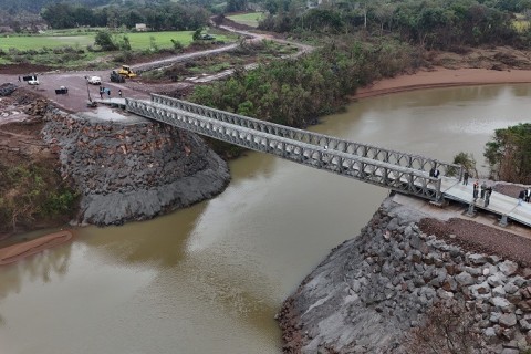 Inicia nesta terça a preparação para a desmontagem da ponte do Exército, entre Lajeado e Arroio do Meio