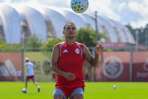 Na retomada do Brasileirão, Inter pega um Flamengo mordido no Maracanã