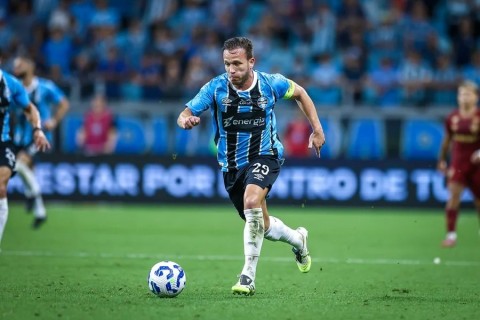 Grêmio perde dois meio-campistas para a última rodada do Brasileirão