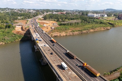 Após testes, CCR libera faixa na ponte Norte do Rio Taquari