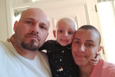 Morre Theo, menino de 4 anos que lutava contra câncer