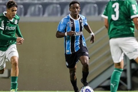Grêmio começa decisão do Brasileirão Sub-17 com jogo na Arena nesta segunda-feira
