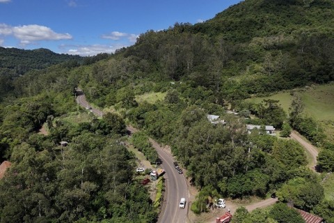 Caixa de contenção deve ser construída na descida da Linha Berlim, afirma prefeito de Imigrante