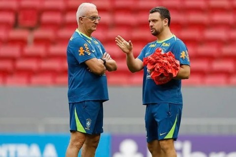 Dorival Júnior e Mano Menezes despontam como favoritos para assumir o Grêmio