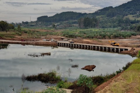 Ponte viabilizada por doações é liberada de forma provisória