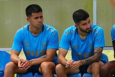 Aravena deve ser opção para o Grêmio contra o Godoy Cruz